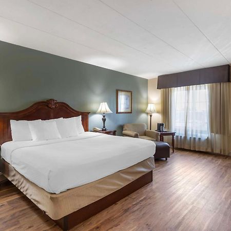 Best Western Plus Steeplegate Inn Davenport Exterior foto