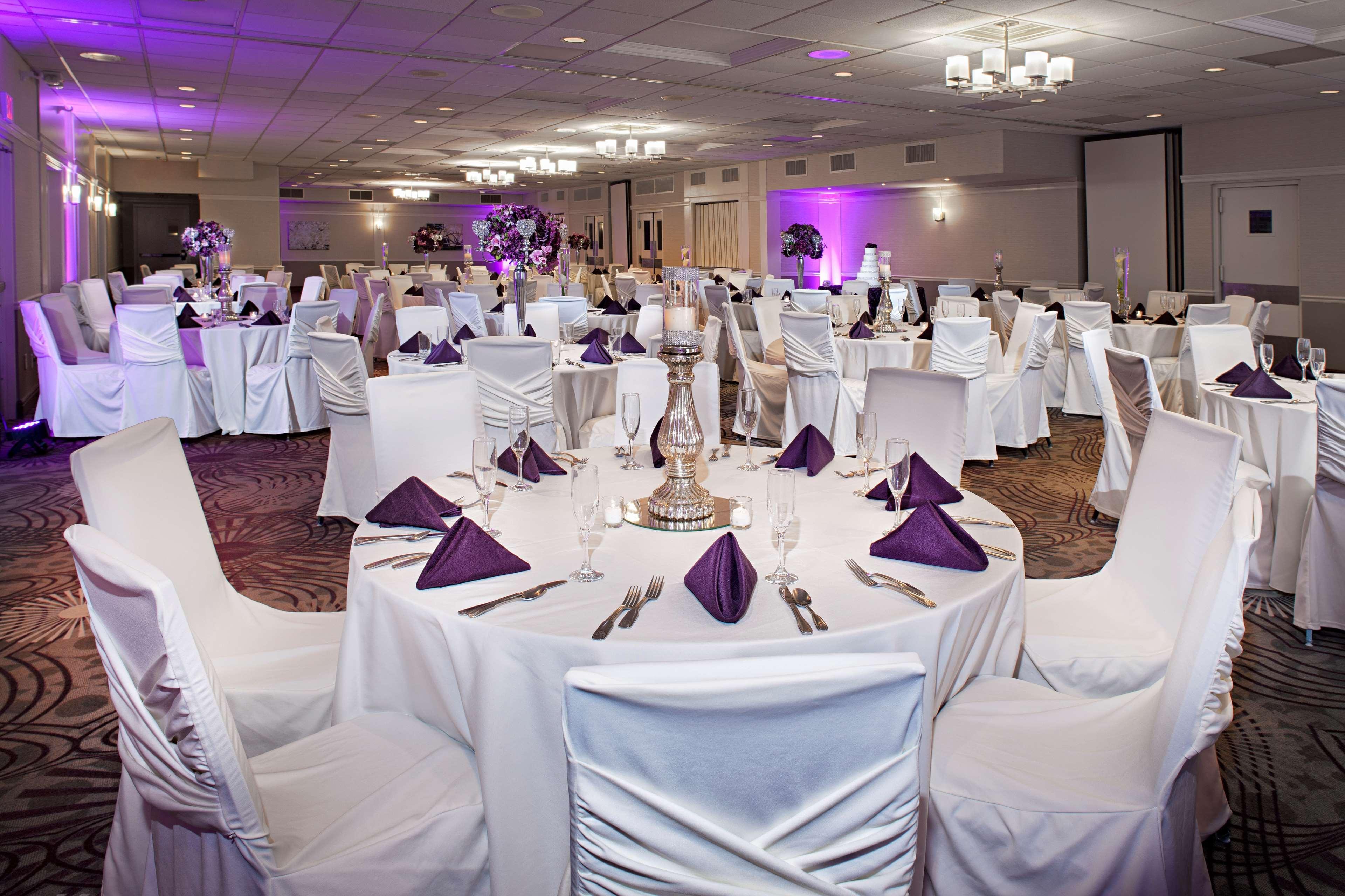 Best Western Plus Steeplegate Inn Davenport Exterior foto
